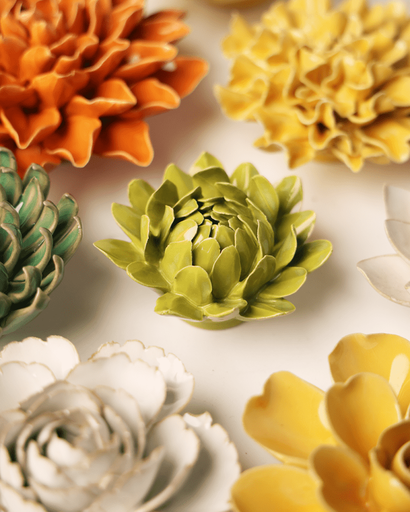 English Garden Chartreuse Sugarbush Protea - Chive UK Wholesale