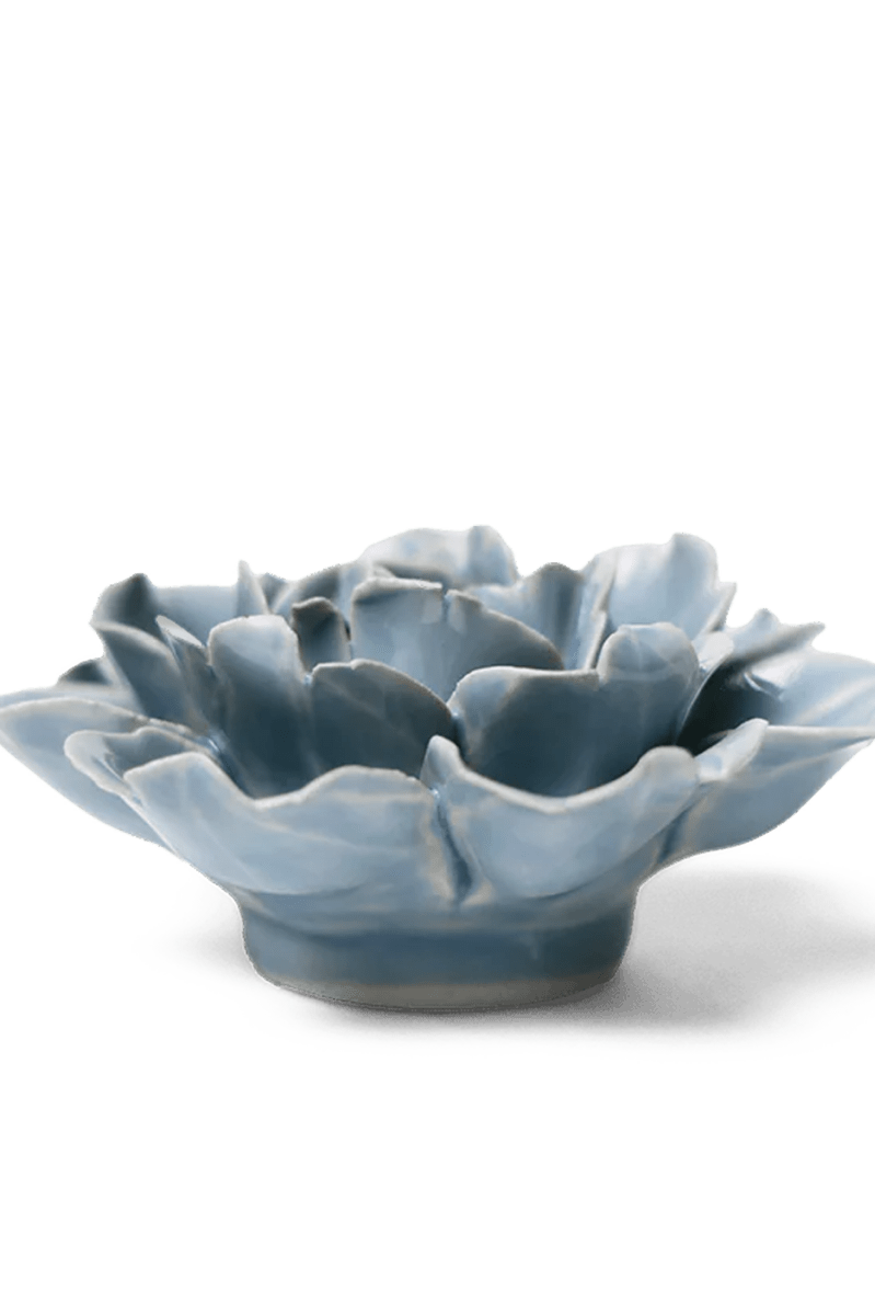 EG08 Pastel Blue Rose - Chive UK Wholesale