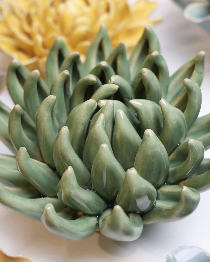 EG14 Jade Green Succulent - Chive UK Wholesale