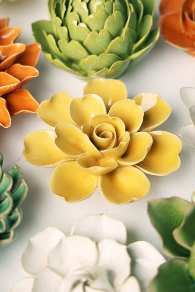 EG27 Burnt Yellow Tahitian Gardenia - Chive UK Wholesale