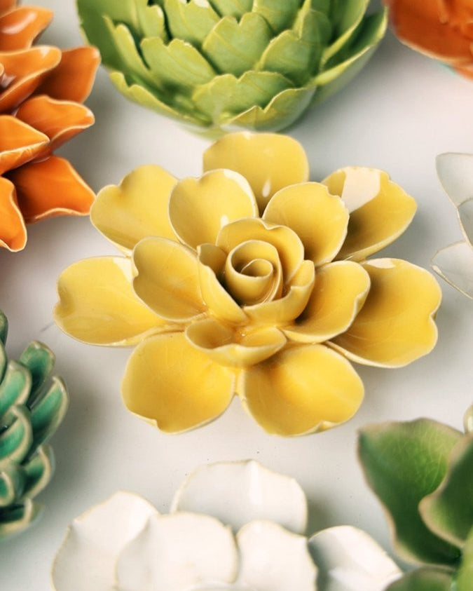 EG27 Burnt Yellow Tahitian Gardenia - Chive UK Wholesale