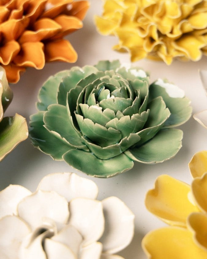 EG30 Jade Green English Rose - Chive UK Wholesale