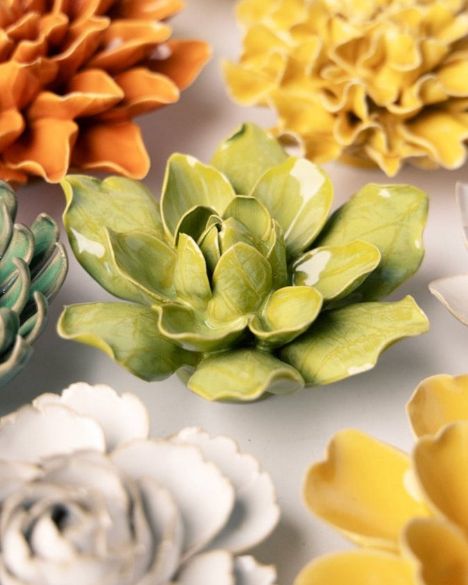 EG32 Chartreuse Columbine - Chive UK Wholesale