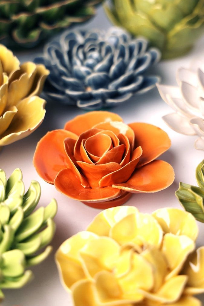 EG49 Orange Elegance Ranunculus - Chive UK Wholesale