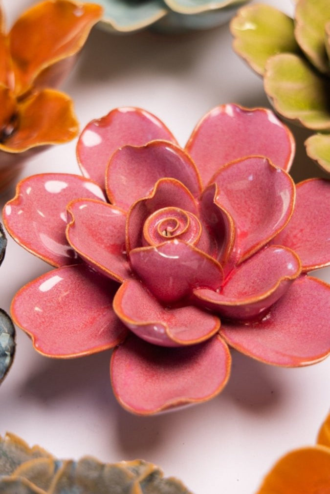 FR09 Blush Pink Tahitian Gardenia - Chive UK Wholesale