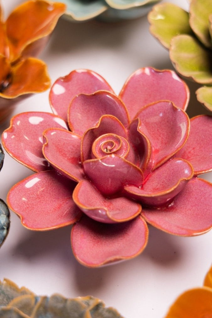 FR09 Blush Pink Tahitian Gardenia - Chive UK Wholesale