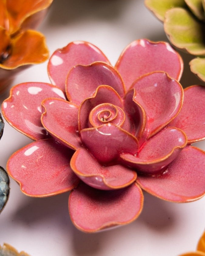 FR09 Blush Pink Tahitian Gardenia - Chive UK Wholesale