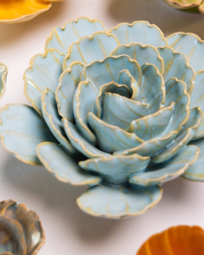 FR11 Robin's Egg Blue Keiko Peony - Chive UK Wholesale