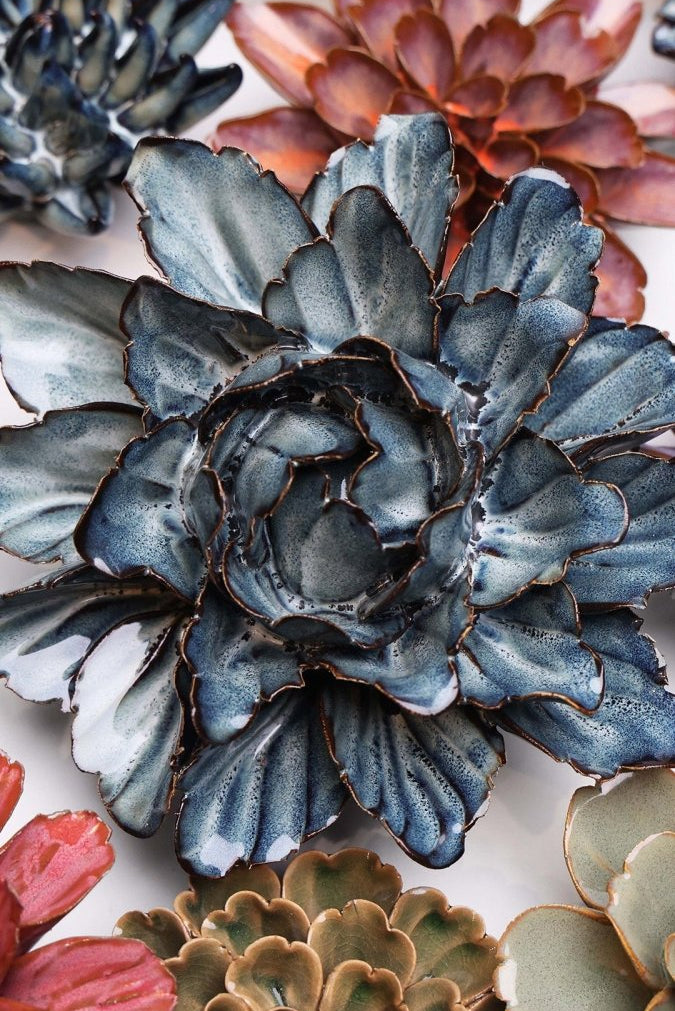 JA12 Navy Sorbet Peony - Chive UK Wholesale