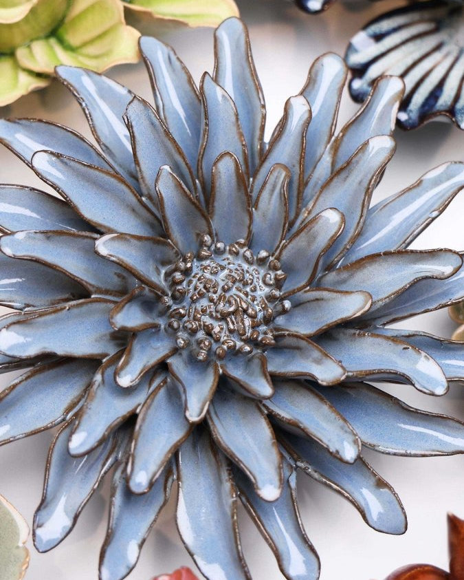 JA14 Blue Grey Gerbera Daisy - Chive UK Wholesale