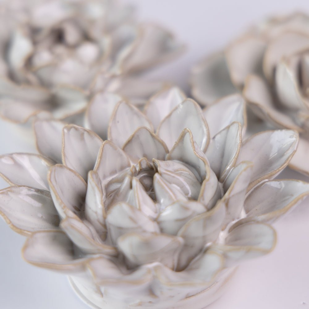 Ceramic Flower Coastal Curated Collection #9 - Chive UK Wholesale