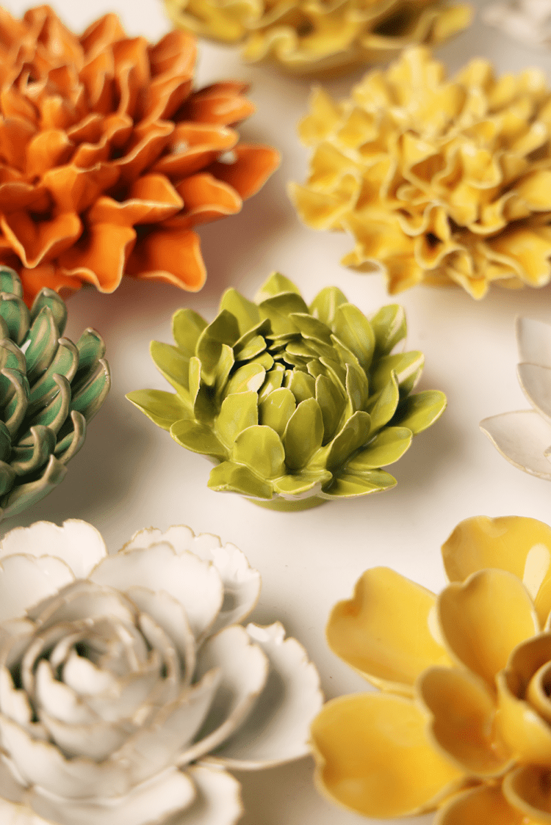 English Garden Chartreuse Sugarbush Protea - Chive UK Wholesale