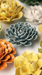 EG29 Pewter Blue Zinderella Zinnia - Chive UK Wholesale