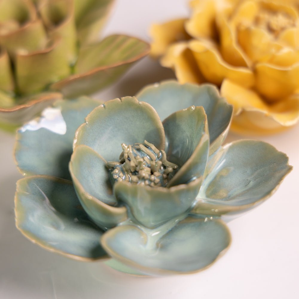 Ceramic Flower English Garden Curated Collection #16 - Chive UK Wholesale