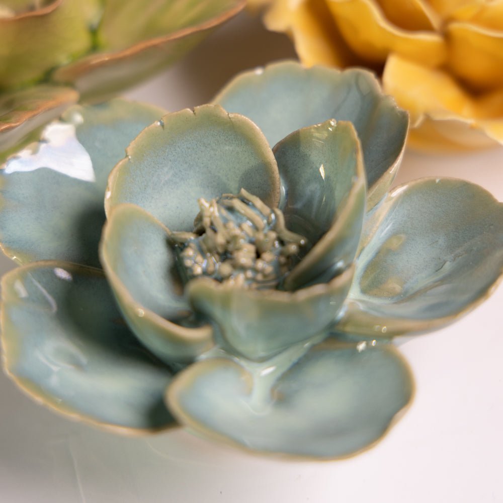 Ceramic Flower English Garden Curated Collection #16 - Chive UK Wholesale