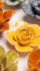 FR03 Yellow Ranunculus - Chive UK Wholesale