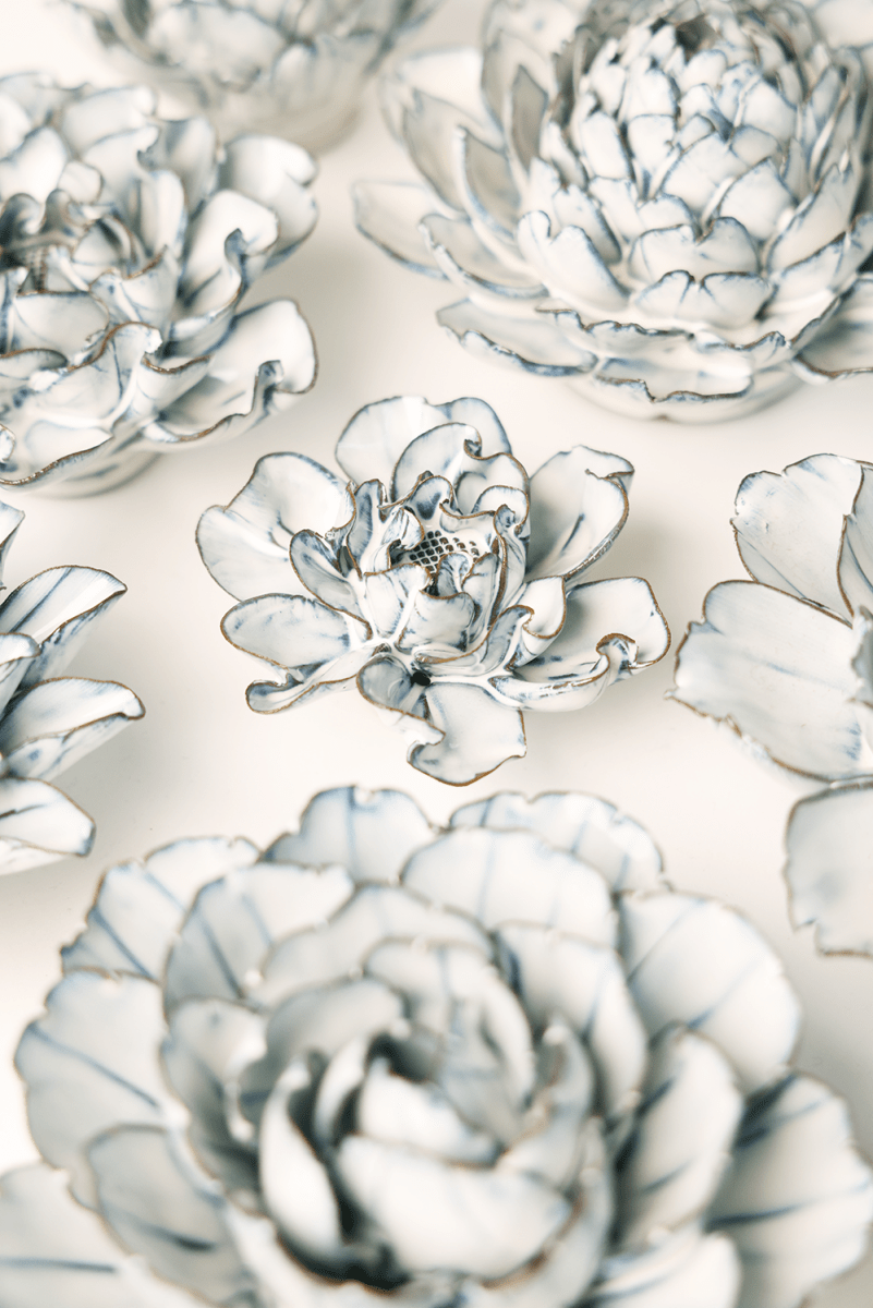 Nantucket Ceramic Flower Blue White Cosmos - Chive UK Wholesale