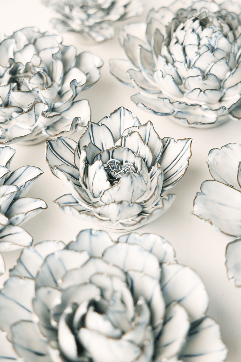 Nantucket Ceramic Flower Blue White Purslane - Chive UK Wholesale